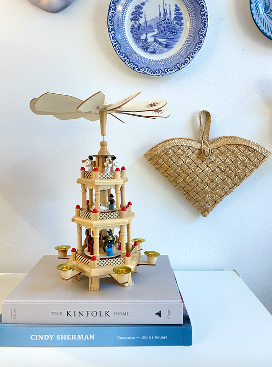 Lille Weihnacht Pyramide / Julekarrusel i træ no. 7