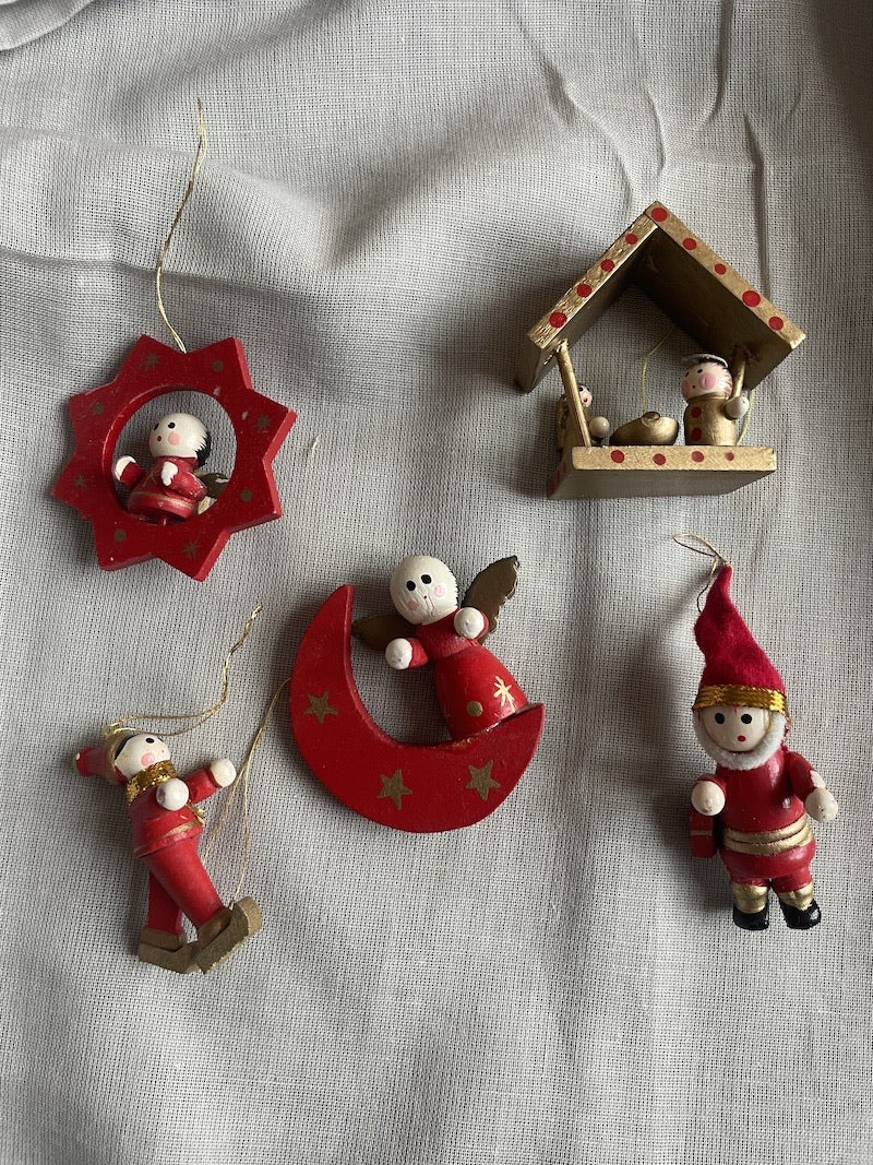 Nostalgiske juleornamenter i træ no. 2