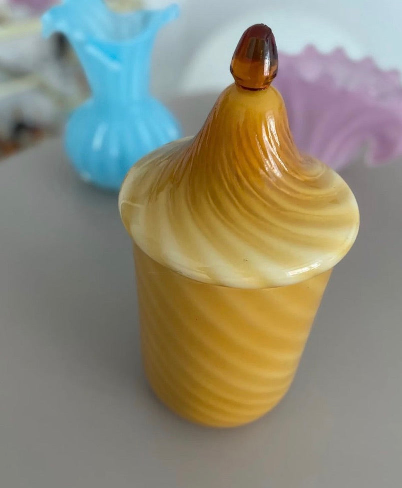 Vintage candy bowl ~ Pink / clear