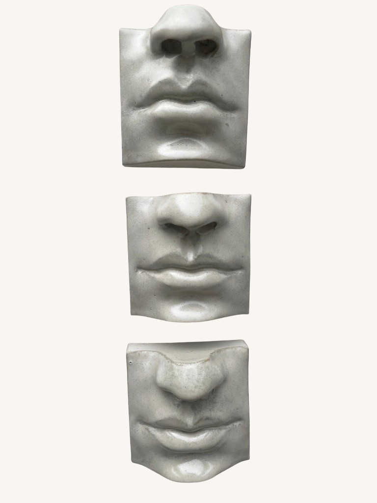 Square Mouth No. 1 vægrelief | Antique White