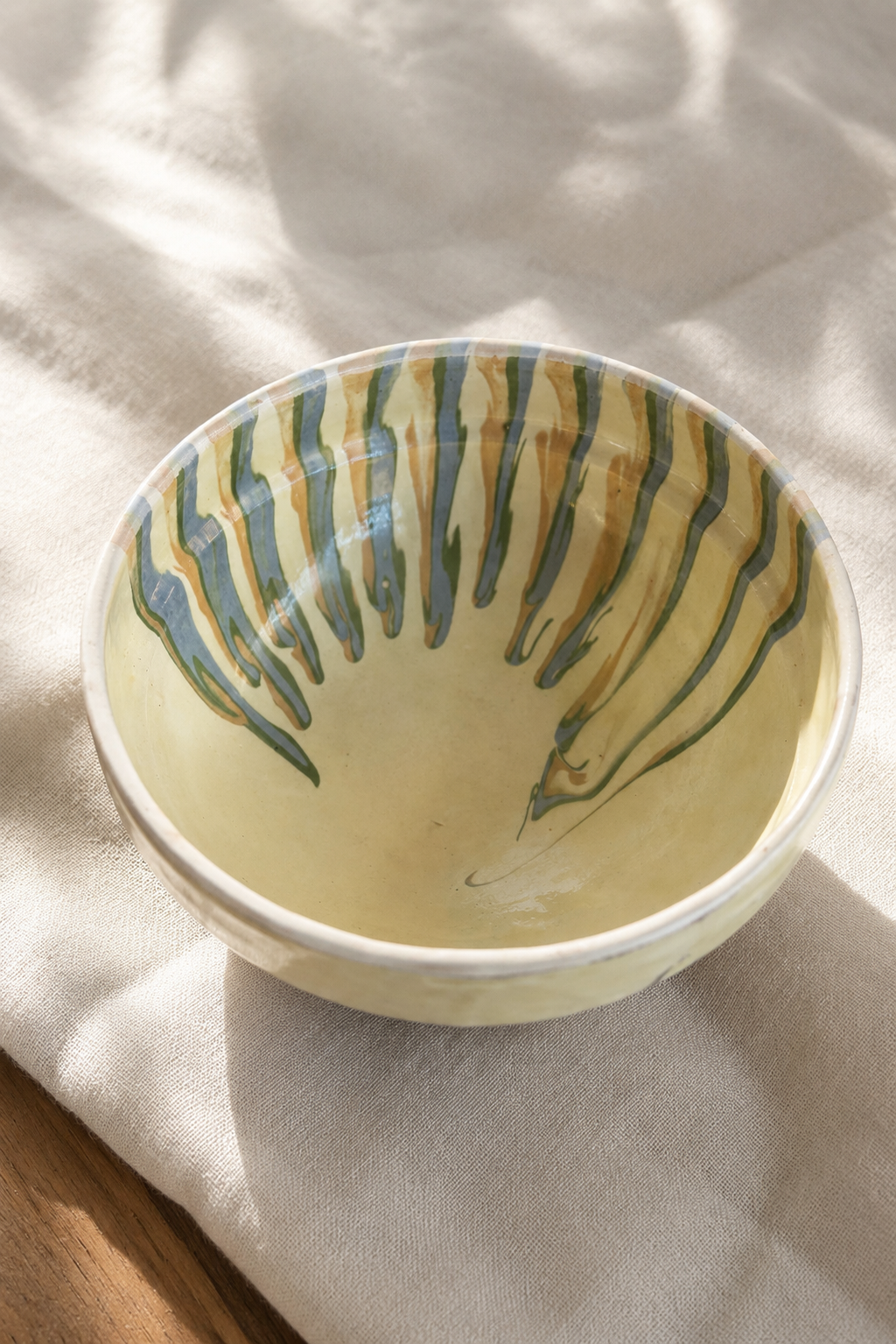 Horezu unika skål ~ creme striber no. 1