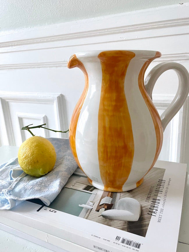 Italiensk kande med striber  〰️ Gul