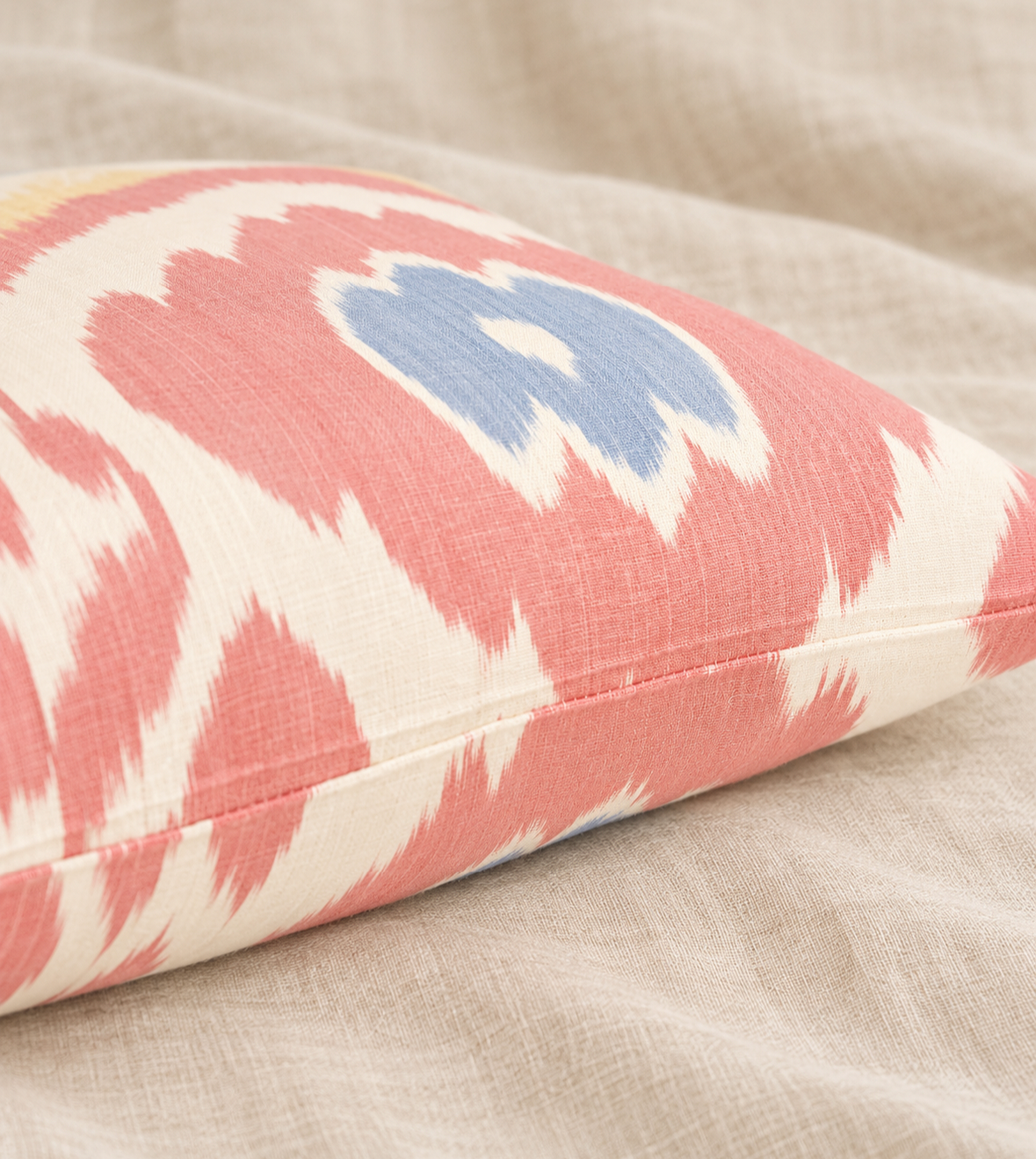 Håndvævet Ikat silkepude no. 6