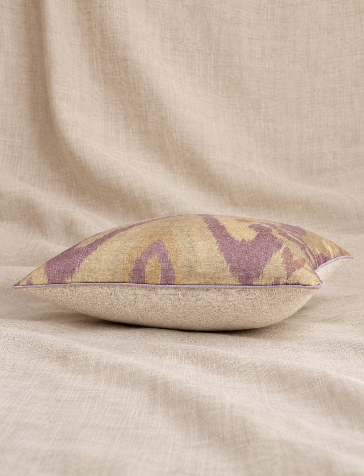 Håndvævet Ikat silkepude no. 5
