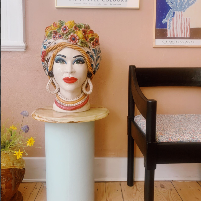 Regina Primavera | Huge Sicilian head jar