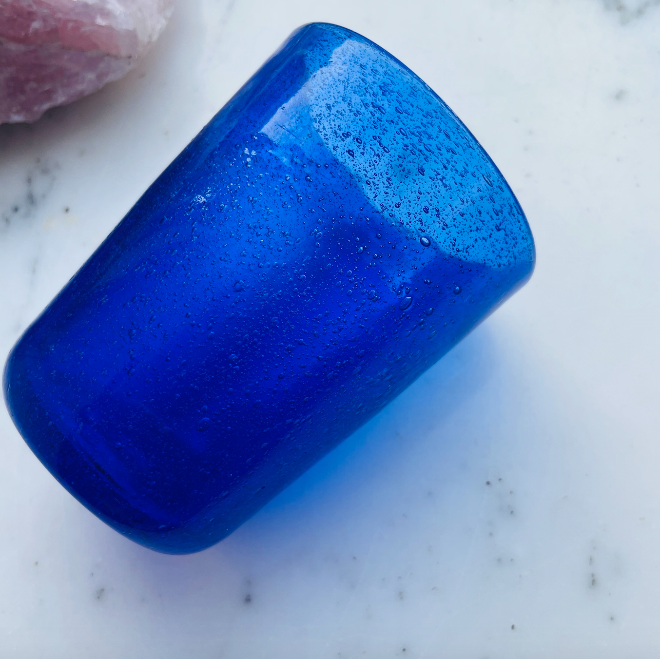 Mundblæst Bubble glas ~ dyb blå