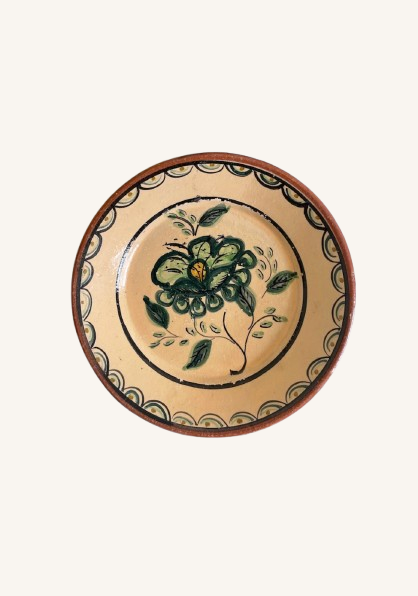 Lille unik lertallerken i teracotta