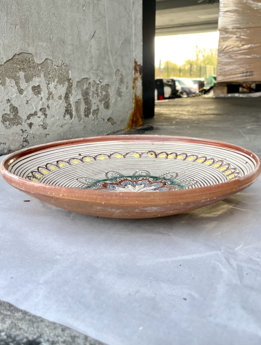 Stort Horezu fad med ophæng no. 1