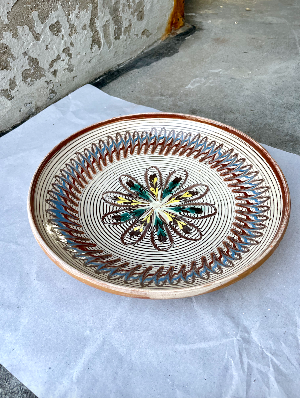 Stort Horezu fad med ophæng no. 2