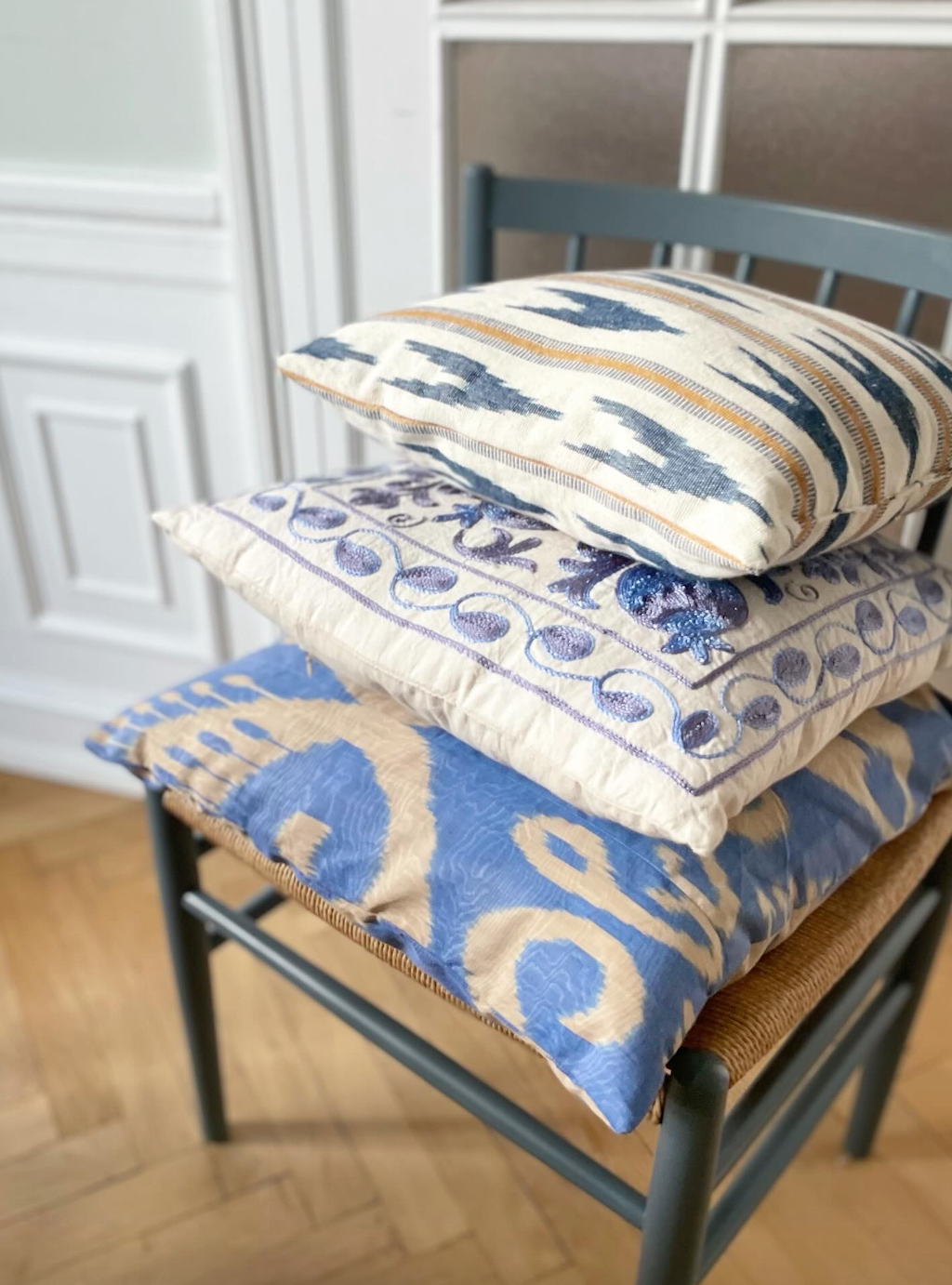 Håndvævet Ikat silkepude no. 8