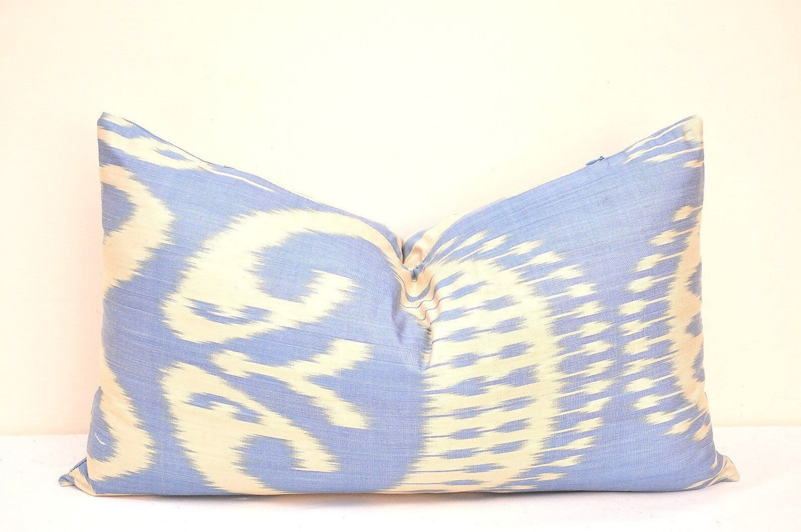 Håndvævet Ikat silkepude no. 7