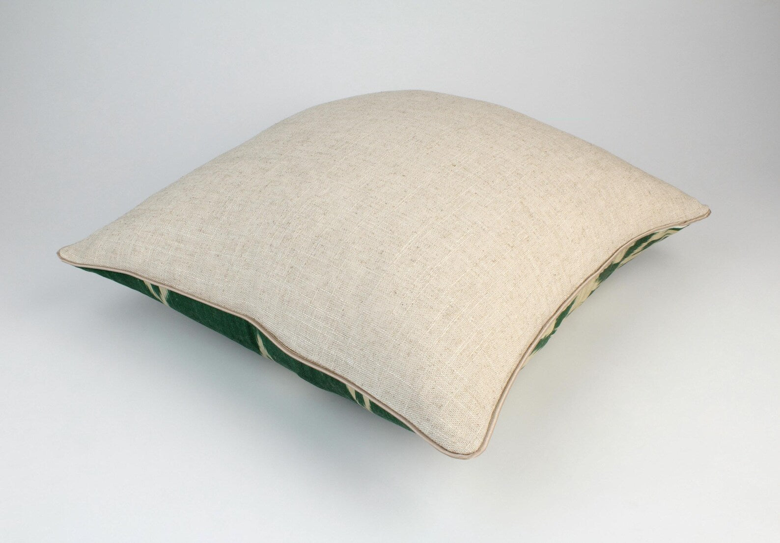 Håndvævet Ikat silkepude no. 4